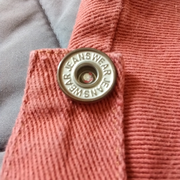 Women's Nadasha Rust Colored Denim Jean Jacket Distressed Button up Collared - Picture 14 of 16